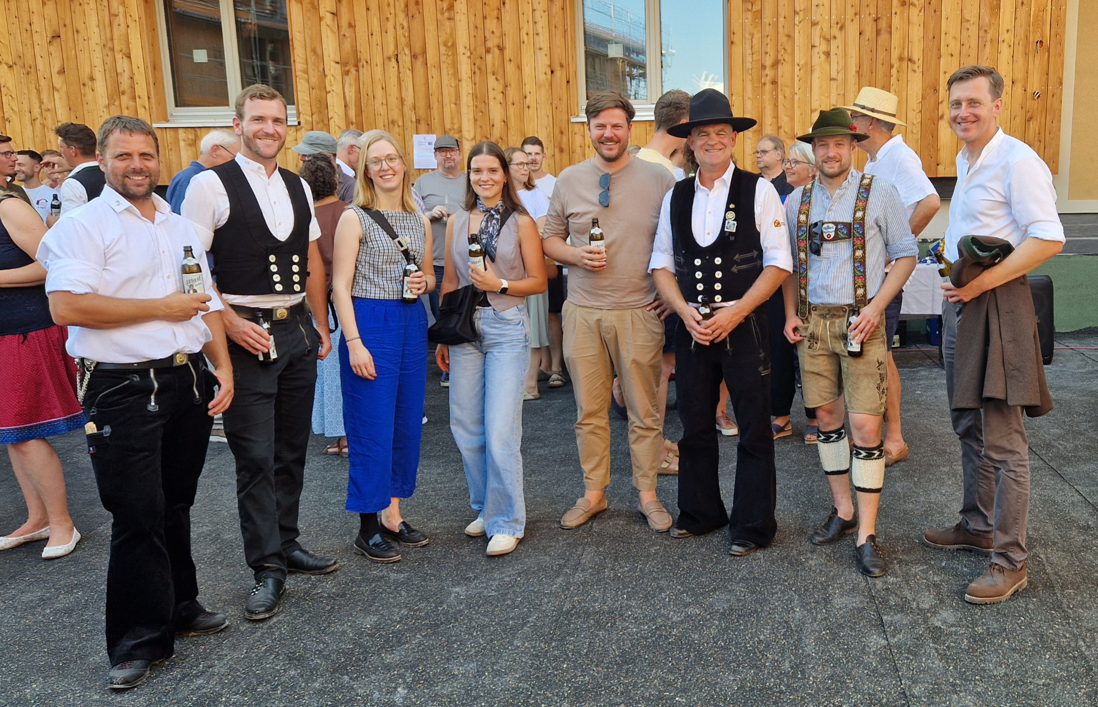 N-V-O